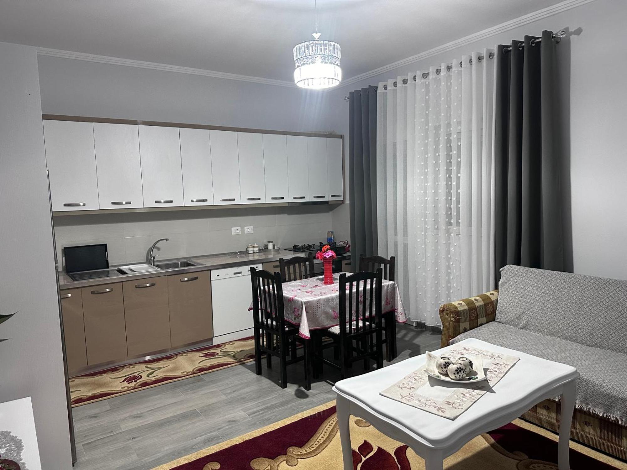 Erdi'S Home Берат Екстериор снимка
